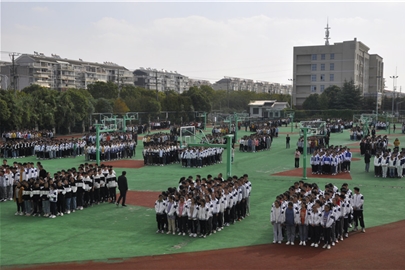 汇龙中学开展安全疏散演练