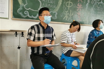 精准把脉，蓄力前行——启东市教师发展中心莅临汇龙中学视导教学工作