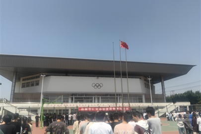 青春燃动赛场，高三趣味运动会超“燃”来袭