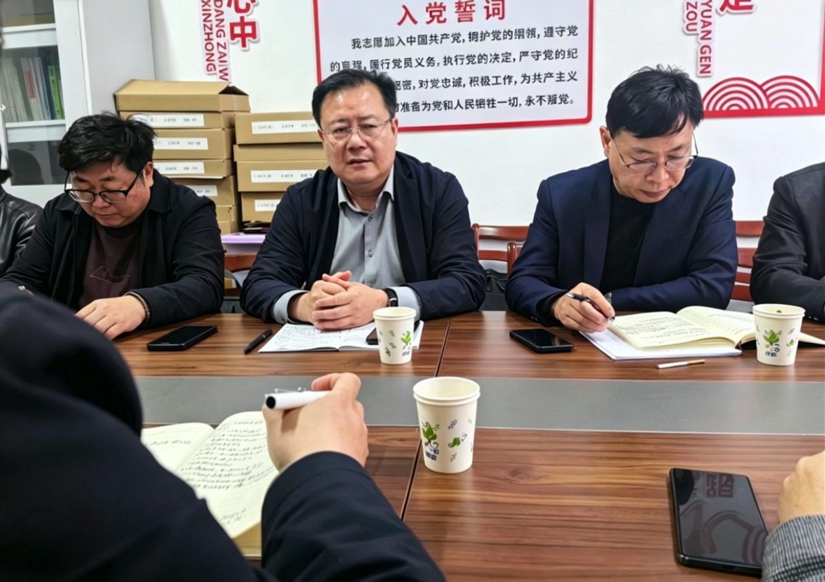 启东市教师发展中心莅临汇龙中学开展高三教学复温视导